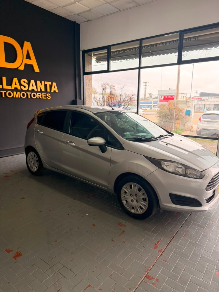 Ford Fiesta S — foto 6